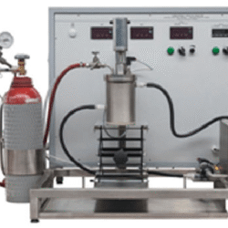 Three-Phase Catalytic Reactor